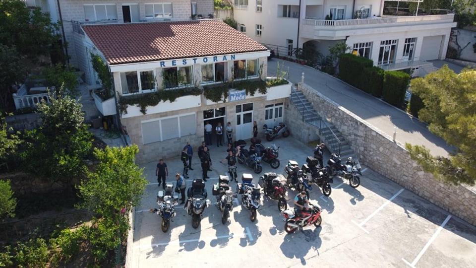 Pansion Komfor Moca Makarska Exterior photo
